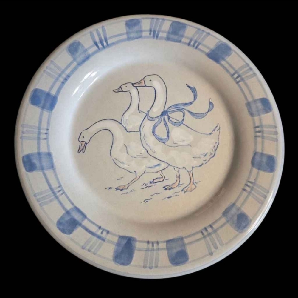 Louisville Stoneware Blue and White Goose Motif Ceramic Dinner Plate